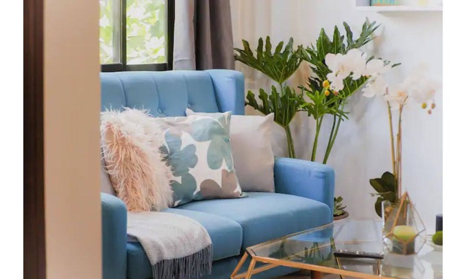 Antipolo Apartment | Contemporary Apmt, Balcony,Netflix,WiFi, Antipolo