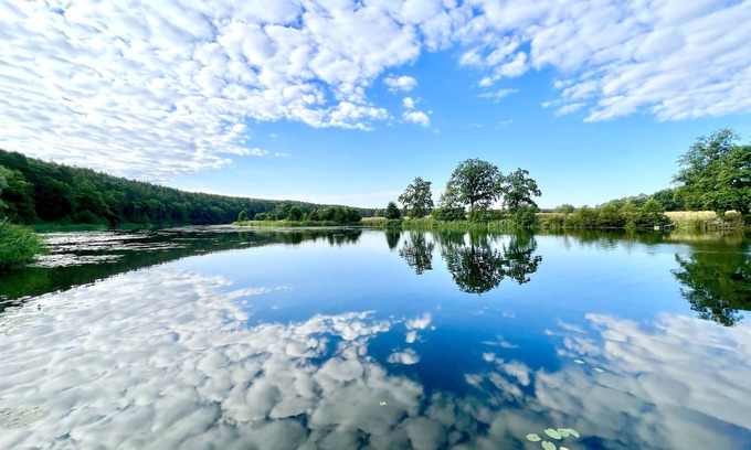 Kamern House | Converted trailers with a special charm right on the lake