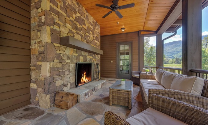 Mill Spring House | Cookside Villa | A Mountain Getaway Like No Other
