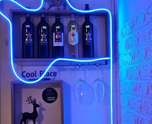 Ramat Gan Apartment | Cool place - קרוב לבי"ח "שיבא"-"בלינסון"-"בר אילן"-"מכללת ר"ג" - חניית רכבים חינם זמינה 24-7 -חשבונית מס