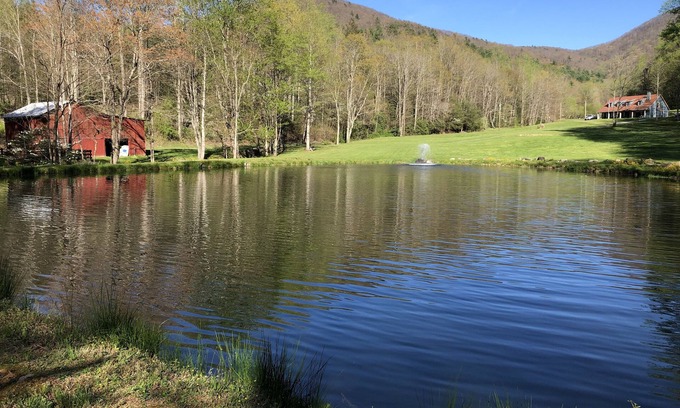 Hartford Cabin | Cool Valley Cabin at Grassy Fork. nStarlink internet installed.