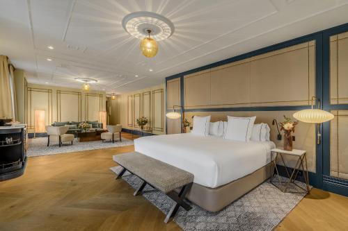 Literary Quarter Hotel | CoolRooms Palacio de Atocha