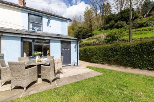 Dulverton House | Copper Beech Cottage
