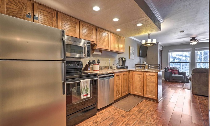 Brian Head Condo | Copper Chase Condo < 1 Mile to Brian Head Skiing!