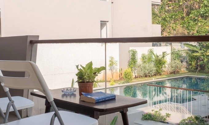 Reis Magos Apartment | Coral Dip Retreat by Da Alohas, a private plunge pool luxury apartment