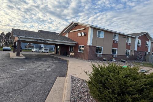 Stillwater Hotel | Coratel Inn and Suites by Jasper Stillwater