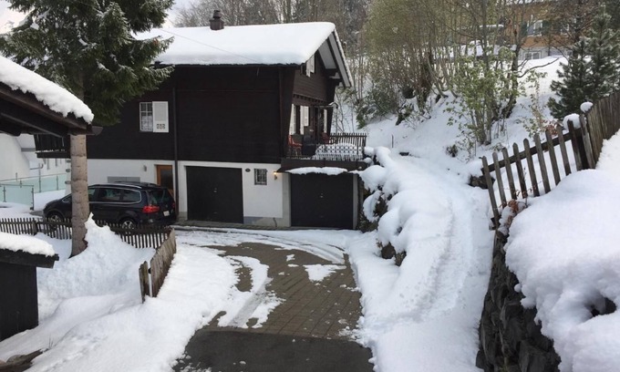 Fluehli Apartment | Cornelia