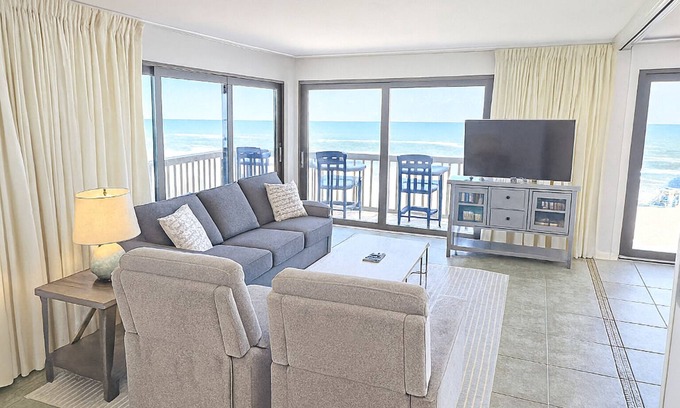 Corpus Christi Condo | Corner Beachfront Condo: Stunning 270° Views. Can't Get Any Closer to the Beach.