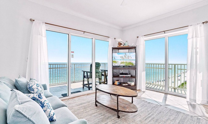 Gulf Shores Condo | Corner Beachfront 3BR, Panoramic Gulf Views, Heated Indoor/Outdoor Pool, Hot Tub