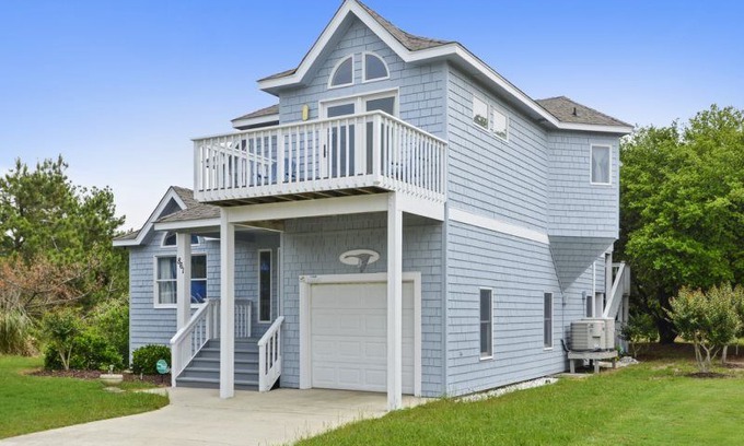 Monteray Shores House | Corolla - Soundside - Check-In: Sat