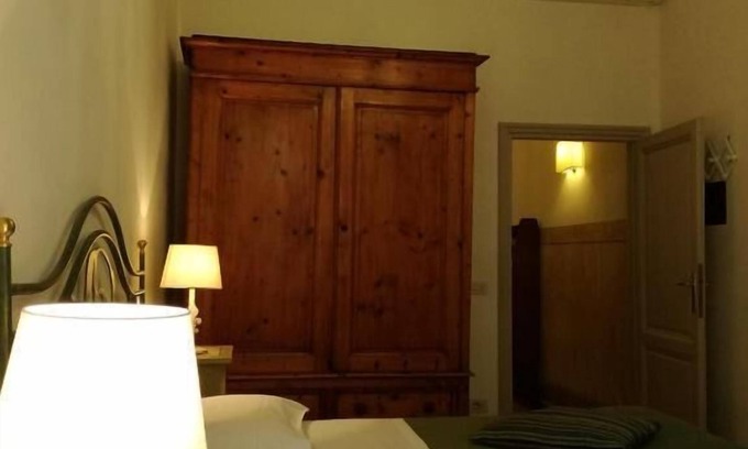 Santo Spirito Apartment | Corsini Apartment with terrace, historic building in the old center with lift