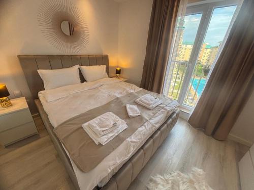 Stefanestii de Jos Apartment | COSMO 3, 2 Rooms, 2 Beds, 1 Parking, Shopping & Swimming