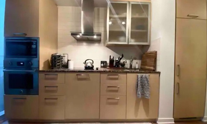 Downtown Toronto Condo | Cosmo Views From The 6ix - Heart of Downtown Core