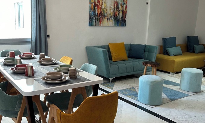 Tangier Apartment | Cosy 2-bedroom apartment with Old City view, AC, WiFi in Tangier