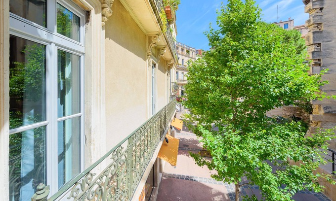 Montpellier City-Centre Apartment | Cosy 2 Bedrooms in the Heart of Montpellier Historical Center