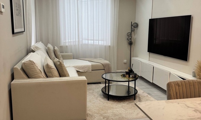 Noel Park Apartment | Cosy A&S Wood Green Apartment