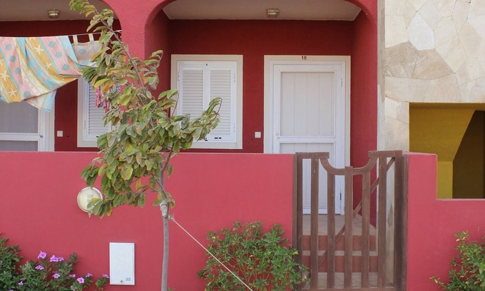 Maio Apartment | Cosy and functional, 30 m2 apartment + terrace in Vila do Maio, CAPE VERDE