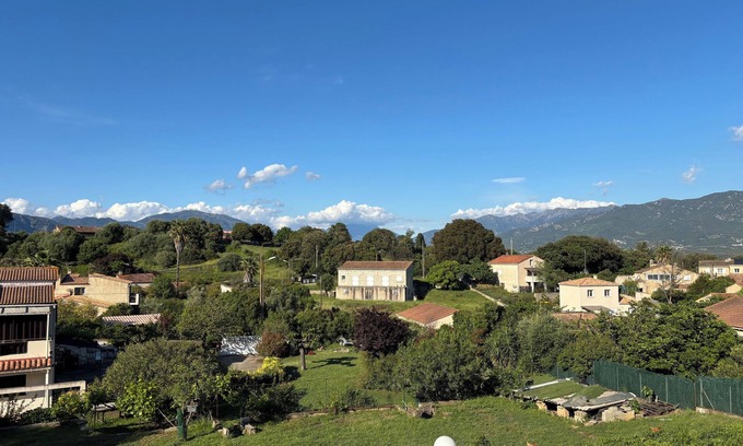 Mezzavia Apartment | Cosy apartment between sea and mountains