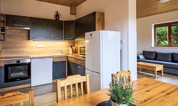 Nova Ves nad Nisou Apartment | Cosy apartment for 9 guests with WIFI, TV and terrace