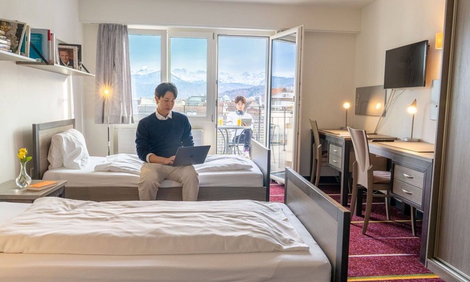 Lucerne Apartment | Cosy apartment for 2 guests with WIFI and TV