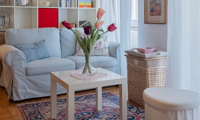 Pavia Apartment | Cosy apartment for 2 people with A/C, WIFI and TV