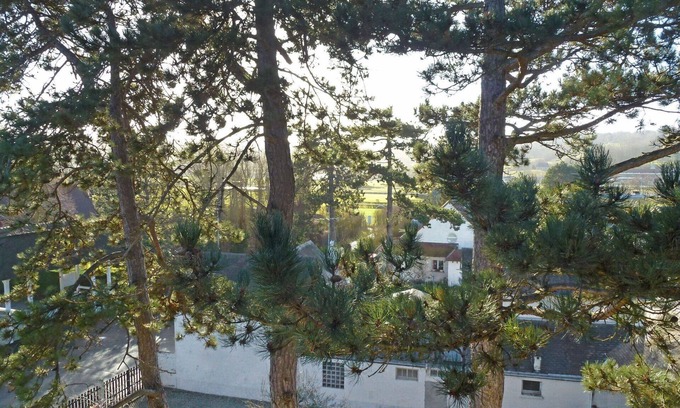 Tourgeville Apartment | Cosy apartment for 4 people with WIFI, TV, balcony and panoramic view