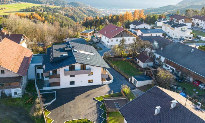 Fronhausen Apartment | Cosy apartment for 4 guests with WIFI, TV and patio