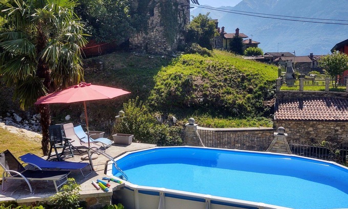 Sorico Apartment | Cosy apartment for 4 guests with WIFI, A/C, pool, TV, terrace and pets allowed