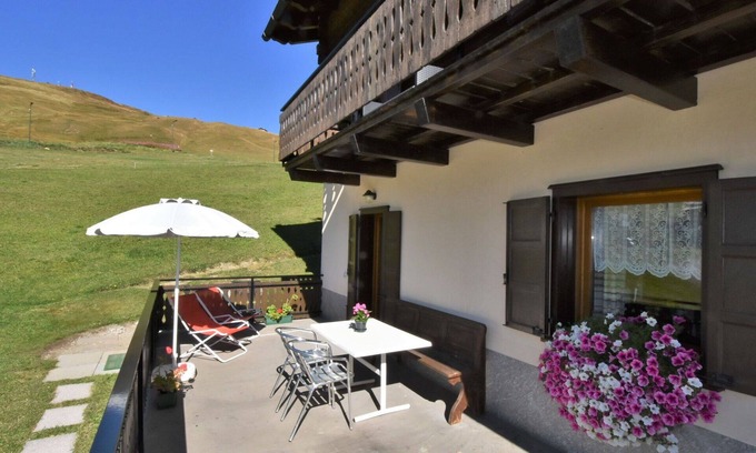 Trepalle Apartment | Cosy apartment for 4 guests with WIFI, TV and terrace