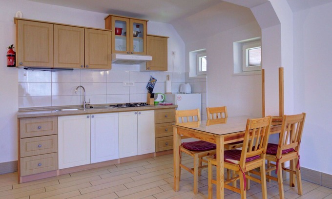 Bohinjska Bistrica Apartment | Cosy apartment for 4 people with WIFI, TV, balcony, pets allowed and panoramic view