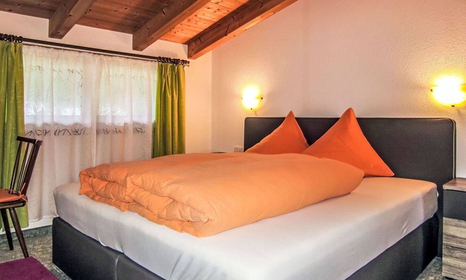 Huben Apartment | Cosy apartment for 6 guests with WIFI, balcony and pets allowed
