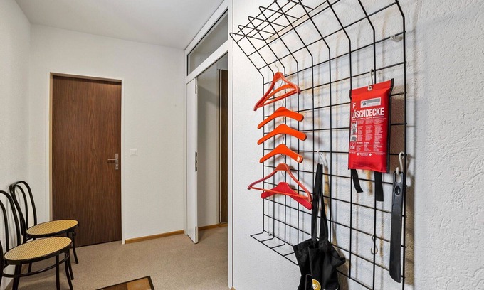 Parpan Apartment | Cosy apartment for 6 guests with WIFI, TV and balcony