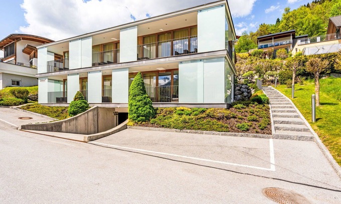 Furth Apartment | Cosy apartment for 6 guests with WIFI, TV, terrace, pets allowed and parking