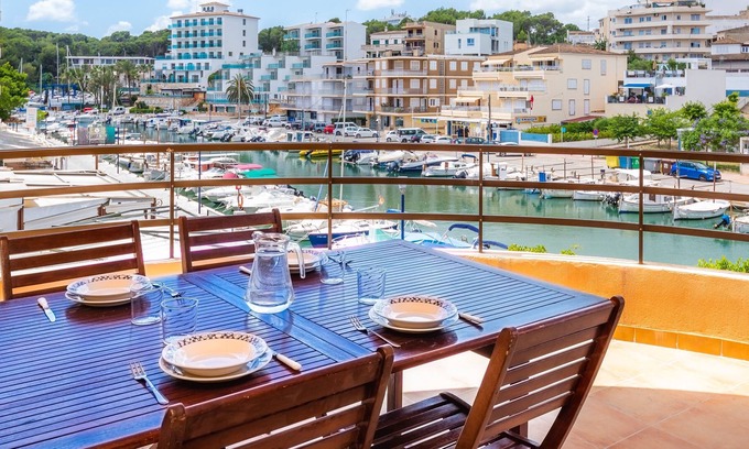 Porto Cristo Apartment | Cosy Apartment in Porto Cristo with Harbour View and WLAN