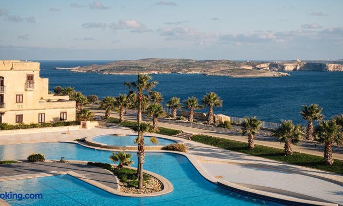 Ghajnsielem Apartment | Cosy apartment in Historic Fort Chambray, Gozo