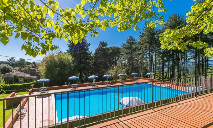San Vivaldo Villa | Cosy apartment in villa for 4 people with pool, WIFI, TV, terrace and pets allowed