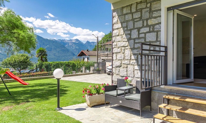 Novate Mezzola Apartment | Cosy apartment for 3 people with A/C, WIFI, TV and patio