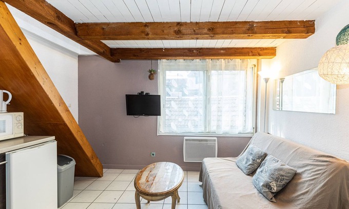 Les Arceaux House | Cosy duplex