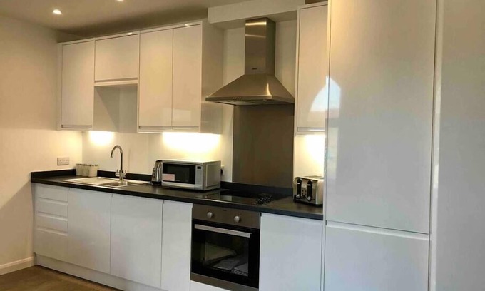 Saint Paul's Apartment | Cosy flat near Bristol City Centre