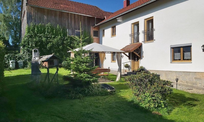 Kirchdorf im Wald Apartment | Cosy holiday flat with barbecue and garden