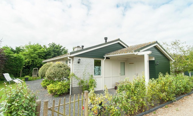 Petten House | Cosy Holiday Home in Petten by the Beach