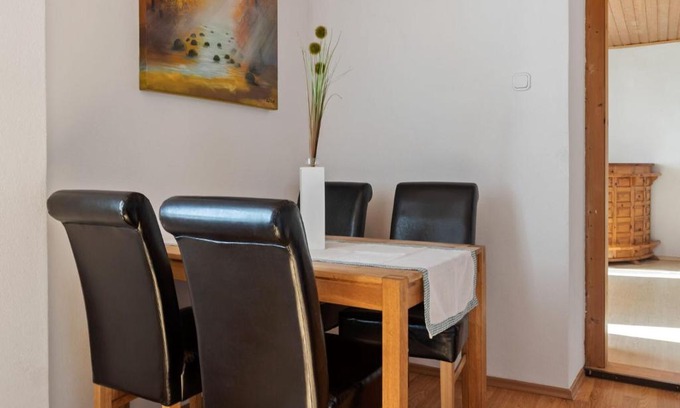 Sandl Apartment | Cosy holiday home with traditional cuisine