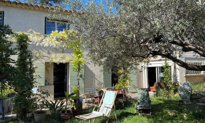 Saint-Chamas House | Cosy house with garden, terrace & pond view - Saint-Chamas