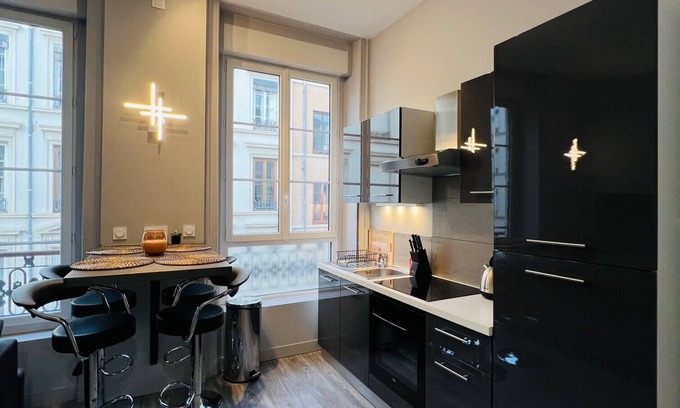 Marechal Lyautey - Vitton Apartment | Cosy Masséna Apartment - Parc Tête d'Or