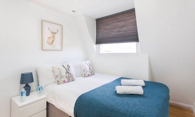 Somers Town Apartment | Cosy One Bedroom Apartment City Center Euston 7