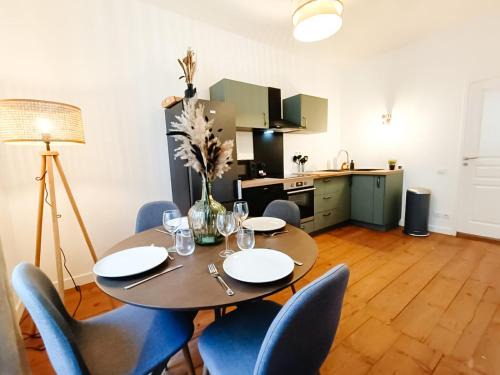 Centre Ville Apartment | Cosy Perle & Calypso - Centre ville - 4 CH pour 10 personnes - 2 Parkings