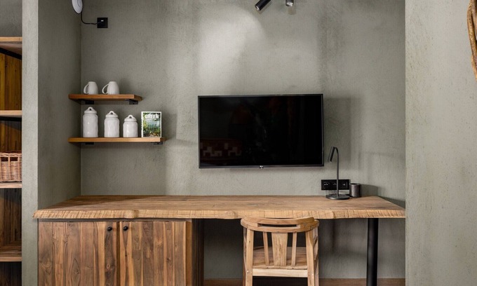 Neufchateau Apartment | Cosy Stay with Balcony & Views