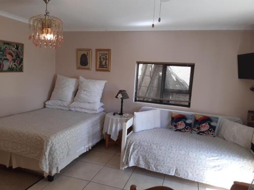 Blouberg Rise Apartment | Cosy studio garden cottage