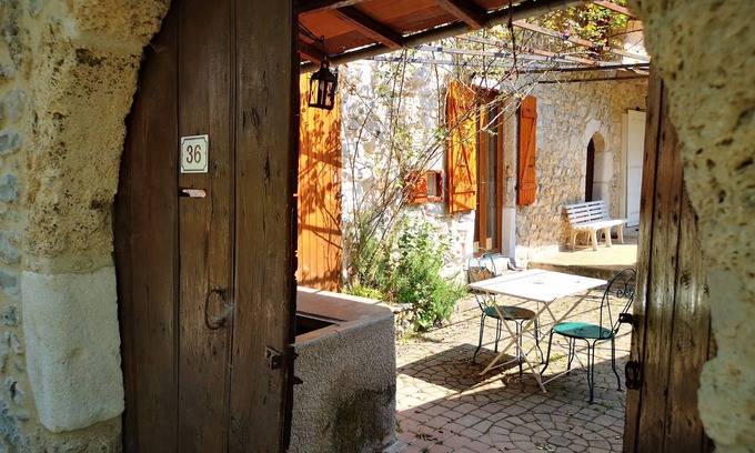 Ombleze House | Cosy vacation home in the Drôme Vercors