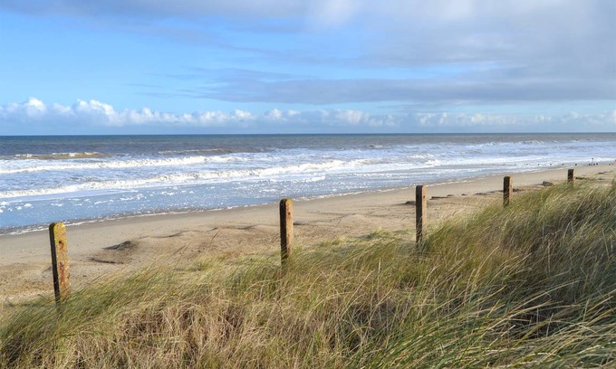 Bacton Cottage | Cottage ∙ 2 bedrooms ∙ 4 guests